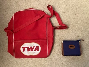 2 Vintage TWA Airline Carry-On/Tote/Travel Bag + Toiletries Bag - Picture 1 of 8