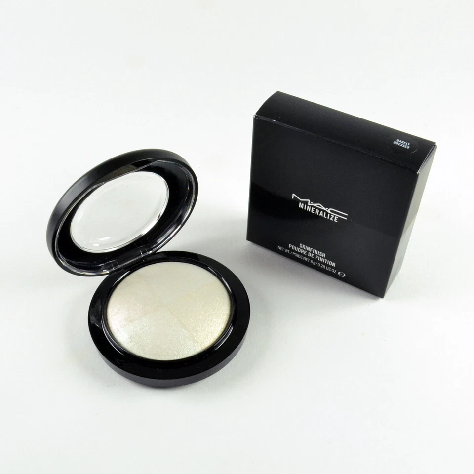 Mac Mineralize Skinfinish Powder Barely Dressed - Size 8 g / 0.28 Oz. New - Image 1 of 1