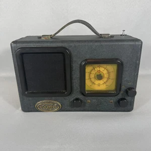 Vintage Thomas Millennium Series Radio TPC 2010C Replica 1999 AM FM Works Tested - Picture 1 of 11