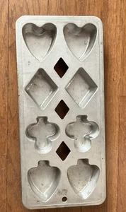 Molde para hornear de aluminio fundido Wearever # 2798 vintage pastel pan de maíz corazón diamante - Imagen 1 de 4