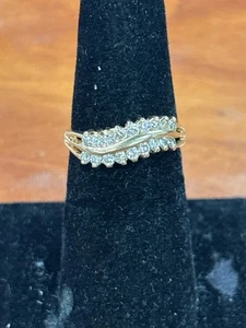 Anello Moda Diamante .18 Carati T.W. Oro giallo 14 carati 2,45 g Misura: 6 (QUC023361) - Foto 1 di 3