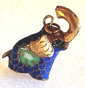 Vintage cloisonne & brass 3-D enamel elephant pendant or charm - Picture 1 of 6