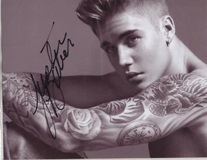 JUSTIN BEIBER HANDSIGNIERTES FOTO SIGNED COA, SEXY FIT TORING SÄNGER MIT TATTOOS! - Bild 1 von 2