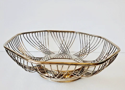 Vintage Wire Bread Basket/ Fruit Bowl Mid Century Modern Hong Kong 9 3/8" Cover