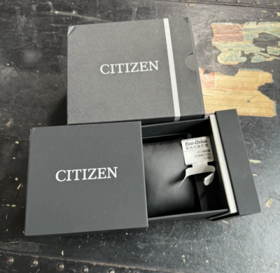 Citizen Inner +Outer Watch Box Great Condition For Collection - Image 1 of 3