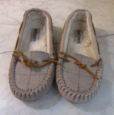 Minnetonka Beige Espiga Gamuza Cuero Corbata Mocasín Sin Cordones Mujer Zapatos 6 M Foto 1 de 4