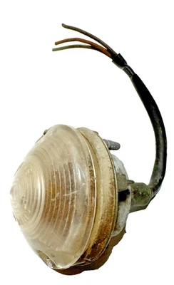 Lámpara de estacionamiento señal de giro delantera Chevrolet Corvette C3 1968-1969 pieza OEM 5960416 Foto 1 de 4