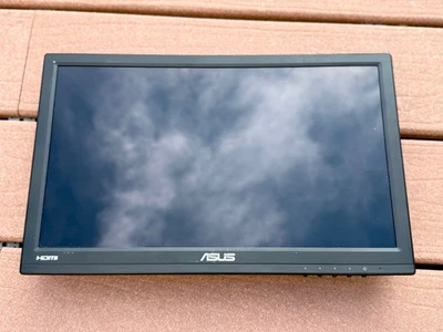 ASUS 15.6" HDMI VGA 10-Point Touch Eye Care Screen LCD Monitor VT168H - Image 1 of 4