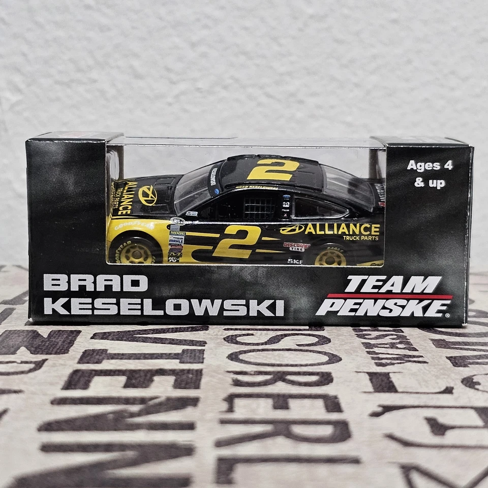 2015 Brad Keselowski #2 Alliance запчасти для грузовиков - Nascar литая модель 1:64 - Изображение 1 из 1