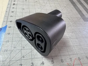 GENUINE NEW OEM Tesla MODEL S 3 X Y CCS1 Adapter Assembly 1656565-00-A - Bild 1 von 3