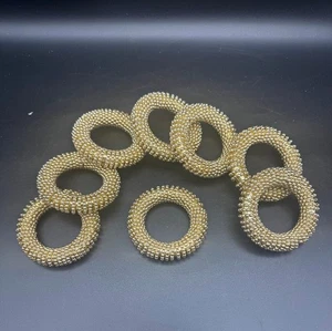 Lotto 8 anelli tovagliolo tondo con perline oro diametro 2 5/8" eleganti vacanze - Foto 1 di 4