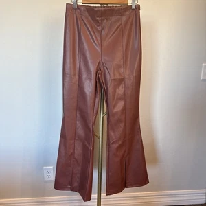 Kunstlederhose braun elastischer Bund Schlitznaht Pull-On, Größe L, seitlicher Reißverschluss - Bild 1 von 9