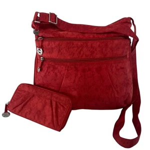 Travelon Anti Theft Crossbody & Wallet Red Expanding Organizer RIFD Blocking Bag - Picture 1 of 20