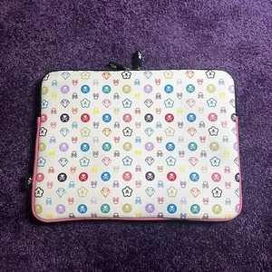 Tokidoki Kid Robot Hello Kitty Retro Art Custodia per Laptop per 13" (MacBook) - Foto 1 di 4