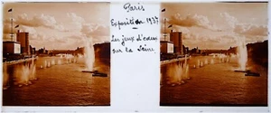 Paris Exposition 1937.Jeux d'eaux sur la Seine.Slovaquie.Vue stereo verre 45x107 - Imagen 1 de 1
