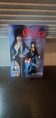  Экшн-фигурка куклы ELVIRA Mistress of the Dark игрушка - Elvira 1998 новая выпущенная  - Изображение 1 из 4