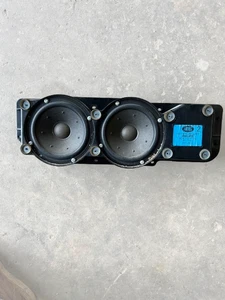 Land Rover Discovery 2 2001-04 Rear Cargo Door Speakers Philips XQA000010A Blue - Picture 1 of 3