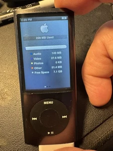 Apple iPod Nano 5. Generation SCHWARZ 8GB DEFEKT SIEHE BESCHREIBUNG - Bild 1 von 7