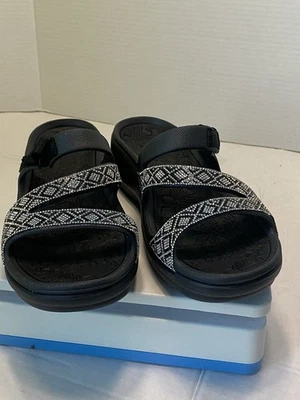 Skechers Women's Foamies Arch Fit Ascend Showstopper Rhinestone Sandals  Sz 8 - Image 1 of 4