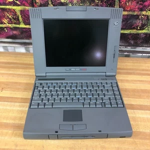 NEC Versa 4230 Laptop Computer für Retro Gaming Restauration Aufbau ohne Netzteil - Bild 1 von 13