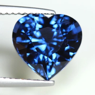 3.99 CTS__GIA CERTIFIED__100 % NATURAL UNHEATED TOP BLUE SPINEL__BRILLIANT HEART - Image 1 of 4