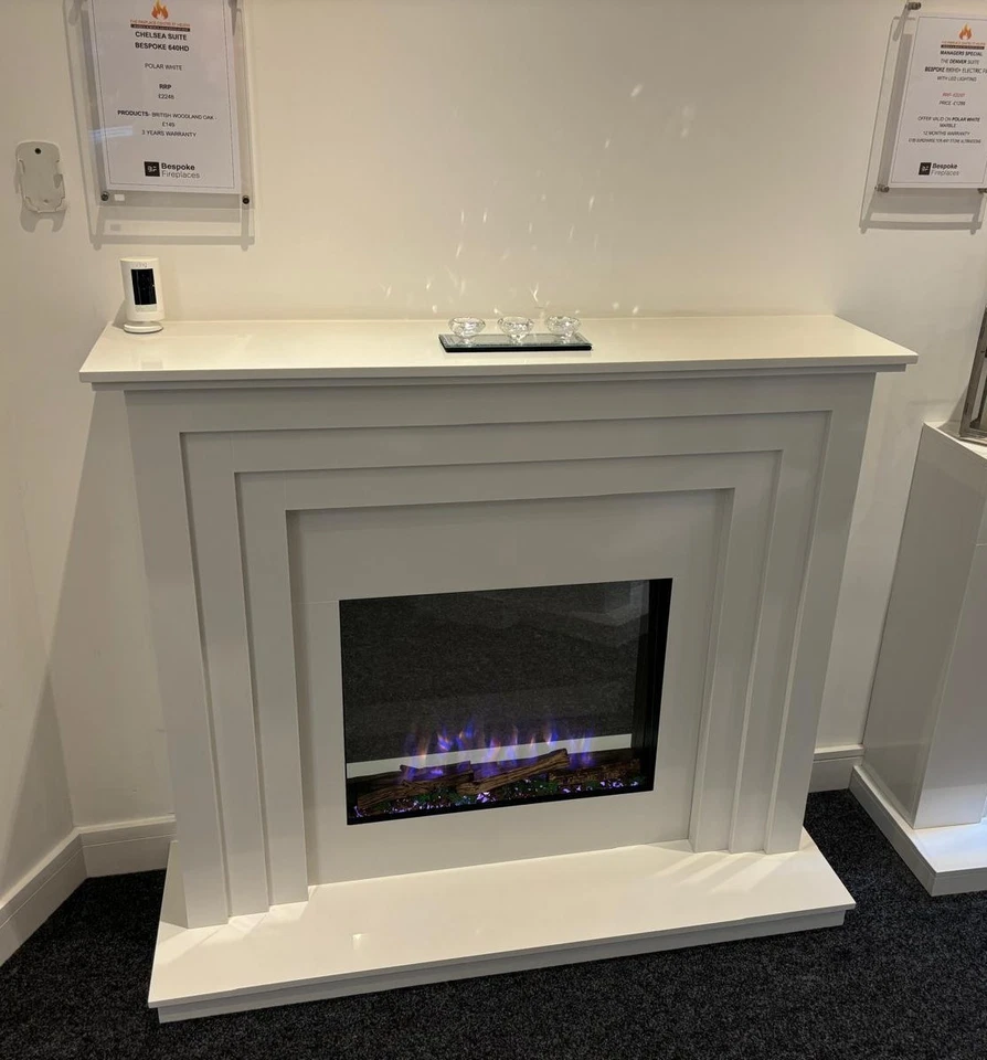 Marble Electric Fire LED Fireplace Suite / Polar White Surround + Remote - Image 1 of 4