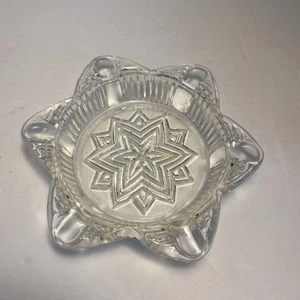 Vintage 6-Lobed Star Shaped Clear Glass Ashtray with Star-in Star Design 4.75” - Picture 1 of 6
