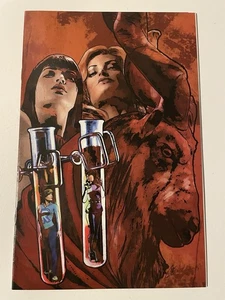 Red Sonja and Vampirella Meet Betty Veronica 5 Cubierta K Ciervos Virgen Dañada - Imagen 1 de 12