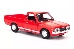 1973 DATSUN 620 PICKUP TRUCK 1/24 DIECAST CAR SHOWCASTS 37522 - Picture 1 of 2