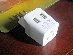 Ceptics USA to Italy Travel Adapter Plug - Type L - Dual USB (CTU-12A) NEW - Picture 1 of 3