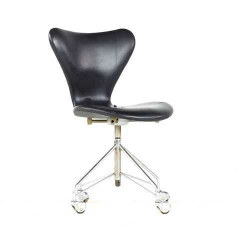 Arne Jacobsen Fritz Hansen Mid Century Wheeled Chair Cover
