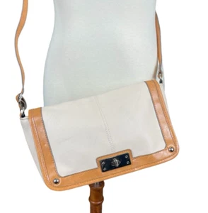 Creme und Camelbraun Zweifarbig Umhängetasche Vintage Stil Drehverschluss Cognac - Bild 1 von 12