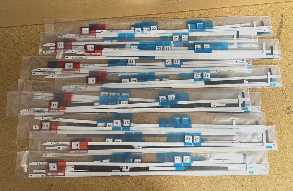 NEW 076-00009 Apple  Tape/Adhesive repair kit  iMac 27" Retina 5K  A1419 (10pk) - Image 1 of 3