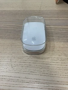 Apple Magic Mouse AA Battery Version A1296 3VDC Wireless Whit Case - Picture 1 of 6