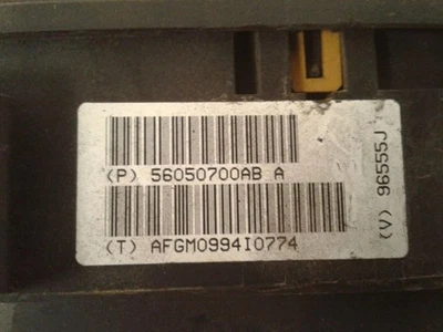 Motor de caja de fusibles compatible con 00-04 Grand Cherokee 1333200 Foto 1 de 4