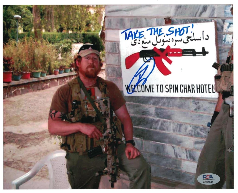 Foto firmada por Robert O'Neill 8x10 Navy Seal Bin Laden certificado de autenticidad PSA inscripción rara Foto 1 de 1