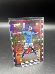 2022-23 Topps Simplicidad Erling Haaland /10 UEFA-Filmstrip-Rainbow - Picture 1 of 2