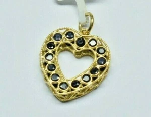 Juego de colgantes en forma de corazón de oro amarillo macizo de 14K con zafiros naturales - Imagen 1 de 4