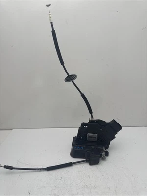 Actuador de cierre de cerradura de puerta delantera derecha Range Rover Sport 2005-2009 B93-57 Foto 1 de 4