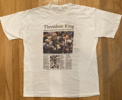 Vtg NBA Lakers 2002 Newspaper T-SHIRT Shaq O'Neal MVP Kobe Byrant versus Nets - Image 1 of 4