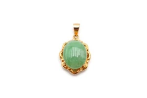 Colgante de jade de oro amarillo de 14k - Imagen 1 de 10