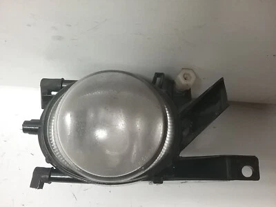 Faro antiniebla delantero derecho BMW E39 525I 530I 1995-2004 6317-6900222 Foto 1 de 4