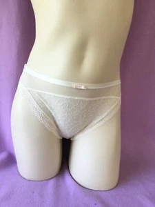 Ex Store Ladies Elegant Sexy Cream Floral Mesh Briefs Knicker-shorts / high leg - Picture 1 of 17