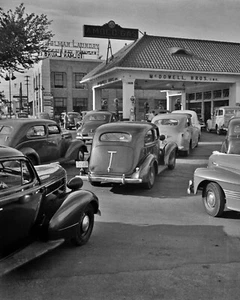 McDowell Texaco Gas Station Photo Auto WWII Gas Ration Washington DC 1942 8X10 - Picture 1 of 2