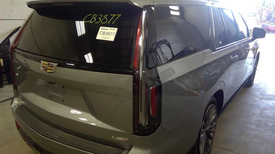 2024 Cadillac Escalade ESV Passenger Right Tail Light 3060911 - Image 1 of 4