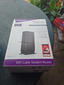 Netgear N600 Kabel WiFi Modem Router Dual Band Gigabit Model nr WNDr3400 - Zdjęcie 1 z 5