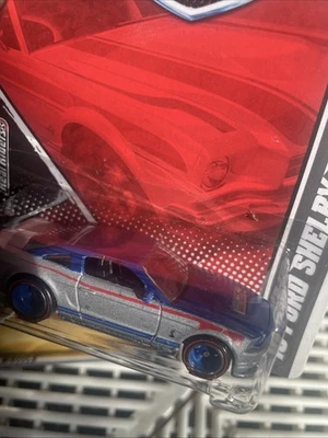 HOT WHEELS GARAGE '10 SHELBY GT500 Ford Blue/Gray W/REAL RIDERS 19/20 MIP - Image 1 of 4