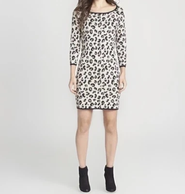 Vestido Suéter Anthropologie Terciopelo Mezcla Cachemira Estampado Leopardo Midi Talla Mediana Foto 1 de 4