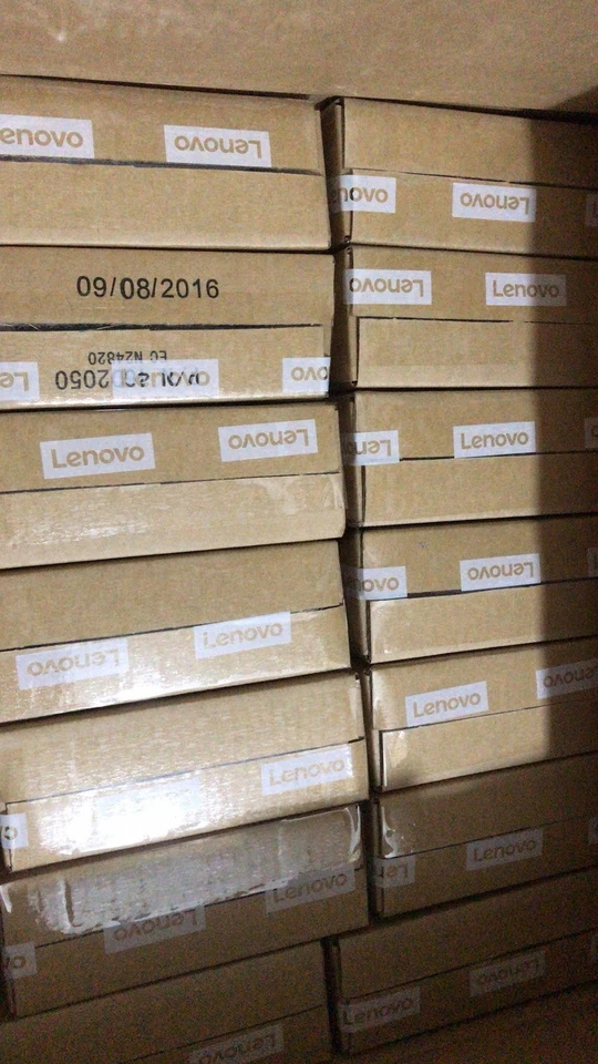 Lenovo 7XB7A0005 00YK039 2TB 7.2K SATA 3.5" hard drive SR650 - Image 1 of 1