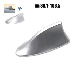 ANTENNA AUTO PINNA SQUALO AUTORADIO AM-FM UNIVERSALE - Afbeelding 1 van 5